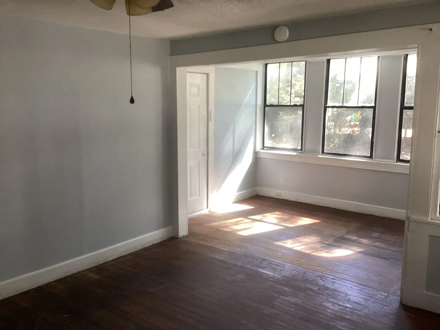 3 bedroom 1 bath home for rent in East Gadsden — Photo 2