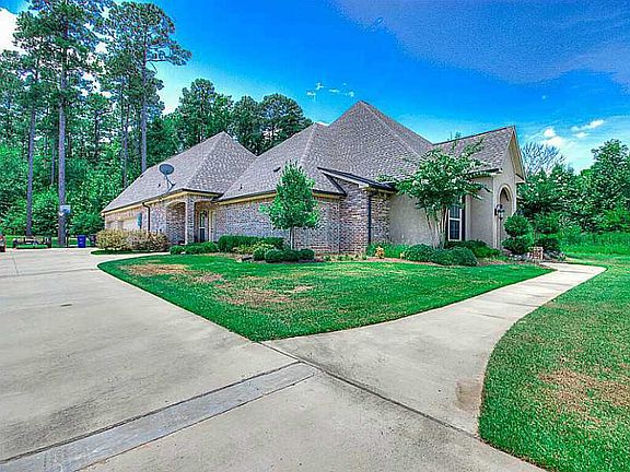 2nd image of 1015 Osprey Dr