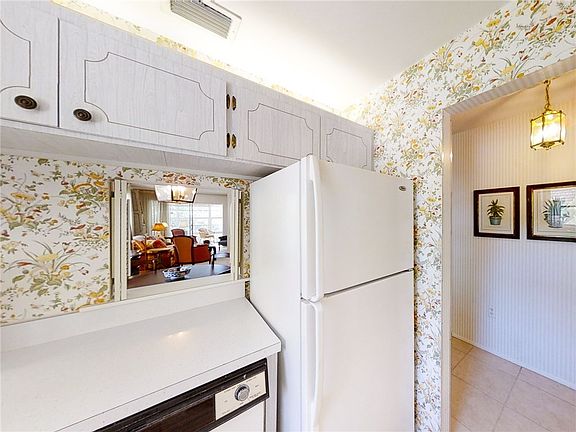 4th image of 5400 Highway A1a APT C26