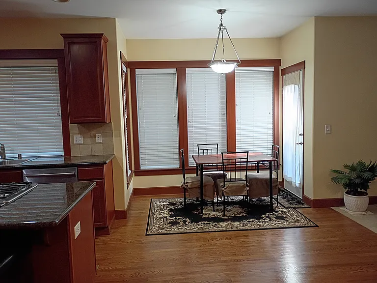 Mini dining area.