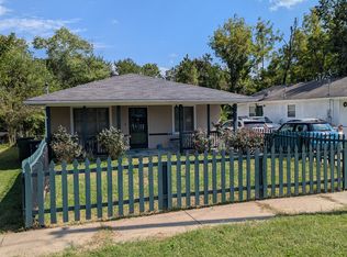 719 N C St, Rogers, AR 72756