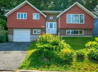 79 Riverview Cres, Bedford, NS B4A 2X5