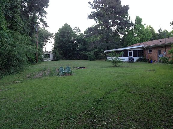 2nd image of 4003 Rubra Pl
