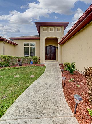 3rd image of 8122 Cedar Vista Dr