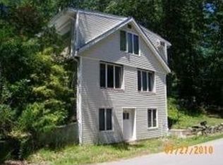44 Great Pond Rd, Kingston, NH 03848