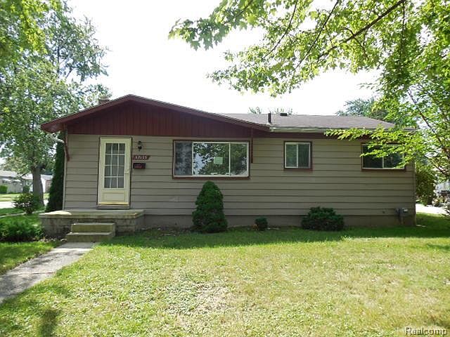 1st image of 32123 Melton St