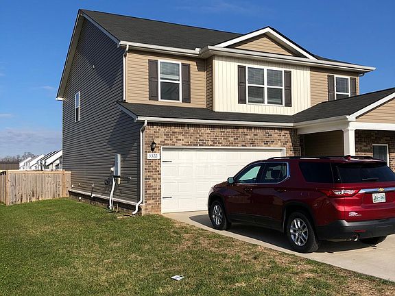 2nd image of 3322 Dizzy Dean Dr
