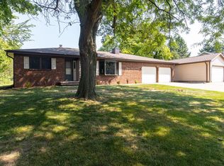 W10134 Ridge Rd, Hortonville, WI 54944