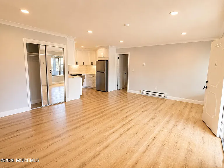 105 Amberly Dr #D — Photo 4