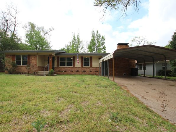 2705 Brentwood Dr