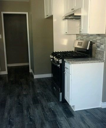 3rd image of 5322 Elm Ave