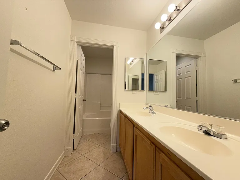 2696 Begonia Valley Ave — Photo 22