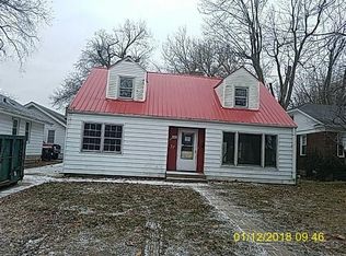 1055 E Whitmer St, Decatur, IL 62521