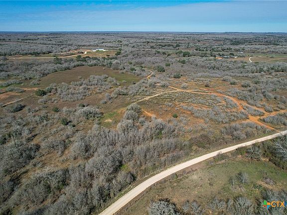 3rd image of 6 County Road 230 N