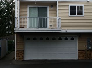8118 242nd St SW #B, Edmonds, WA 98026