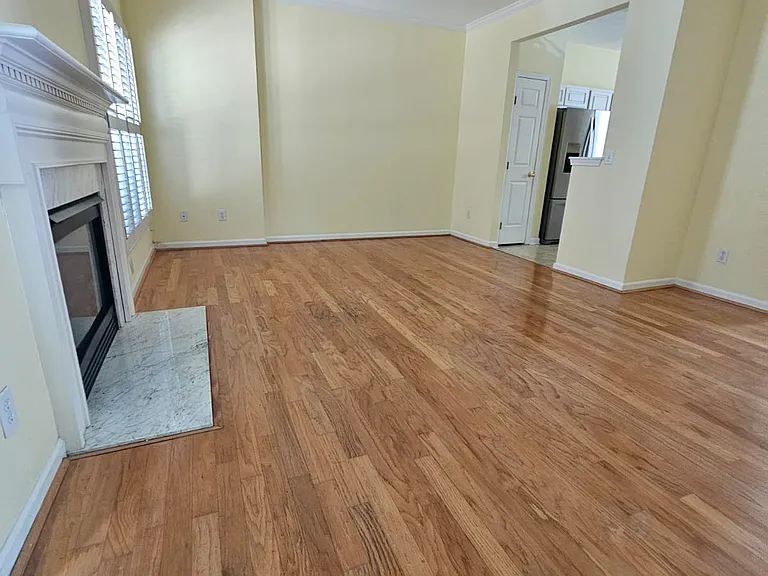 142 Spring Crossing Cir — Photo 9
