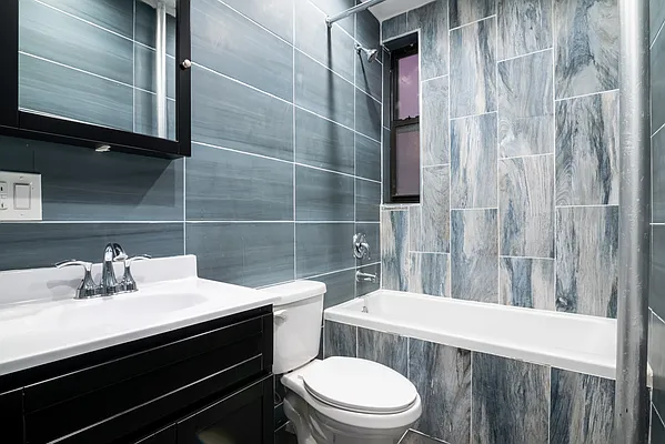 Rented by EXR | media 6