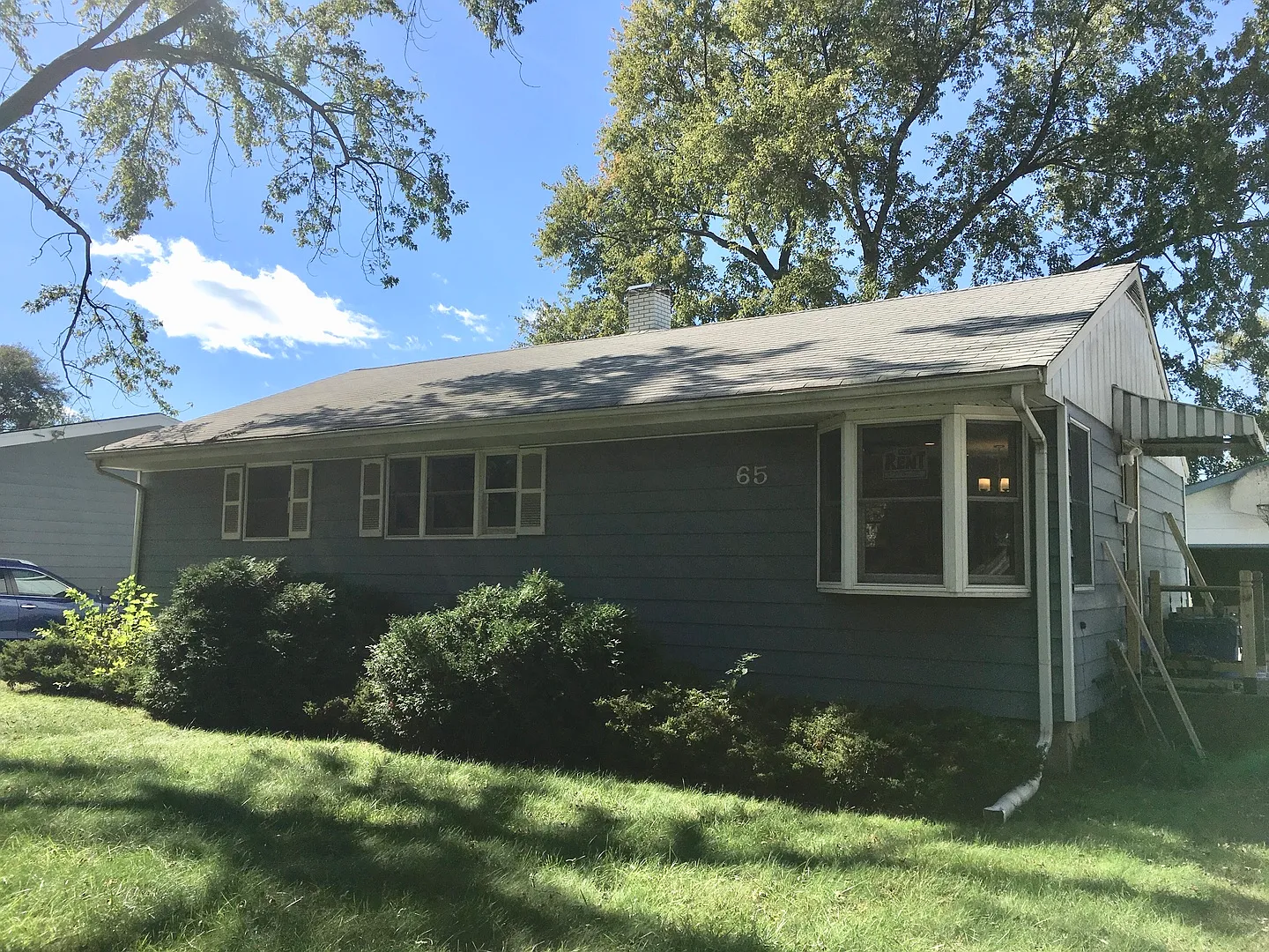 65 Indianwood Dr photo 1