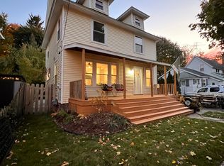 1110 Hope St SE, Grand Rapids, MI 49506