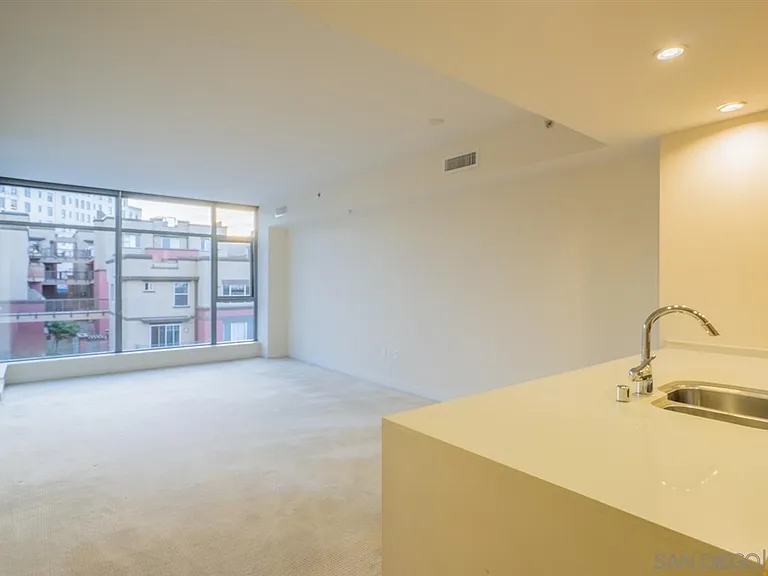 1441 9th Ave #510 — Photo 7