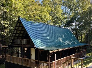 296 Ivy Ln, Wellington, KY 40387