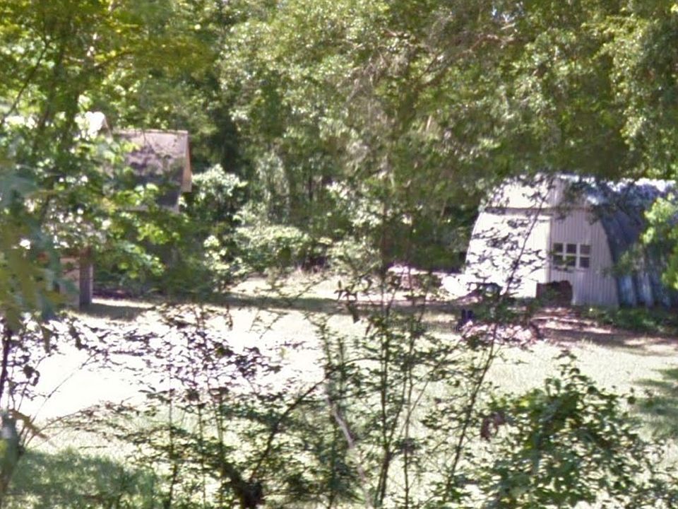 1st image of 584 Highway 463