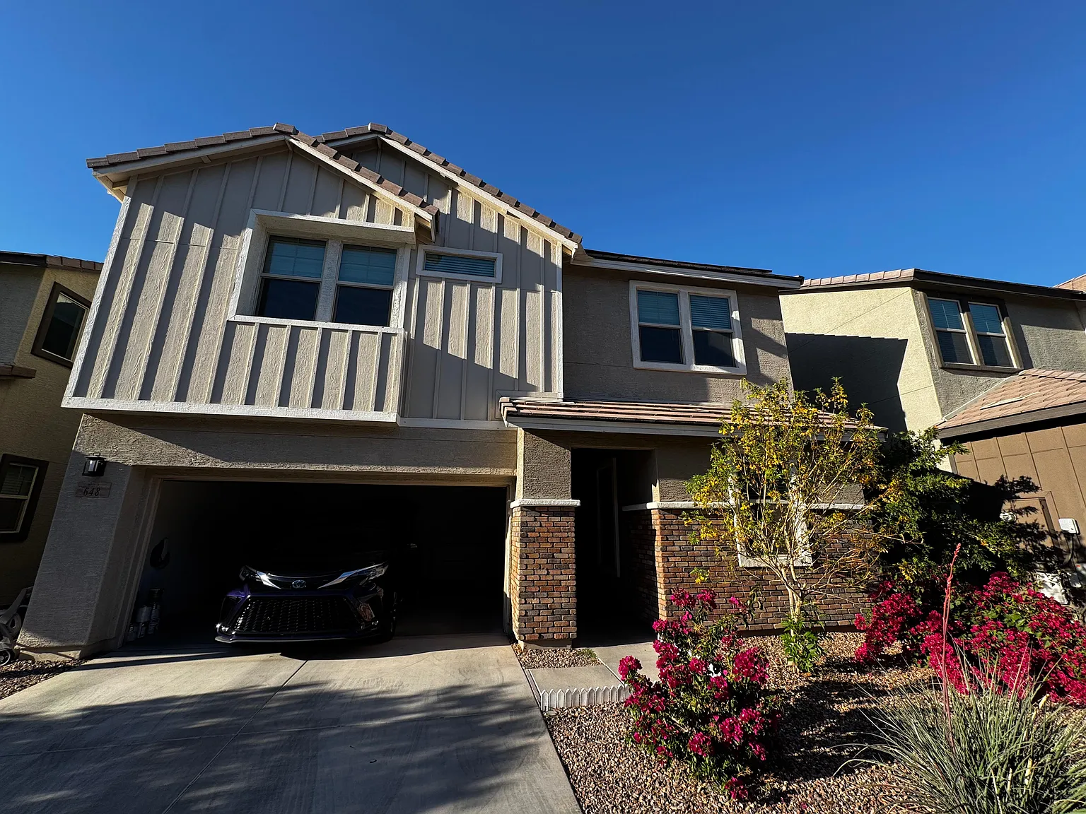 3 bed, 2.5 bath, 2325 sqft, $3,100 — Photo 1