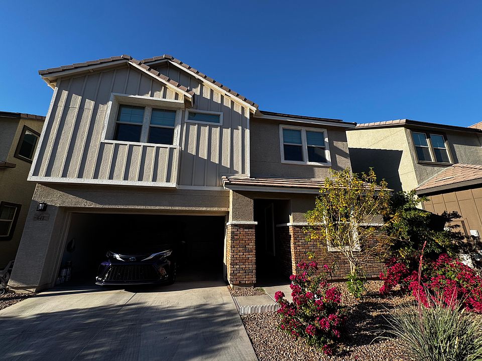 1st image of 648 W Winchester Dr