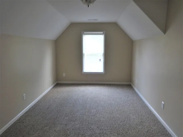 1296 Crown Ter — Photo 14