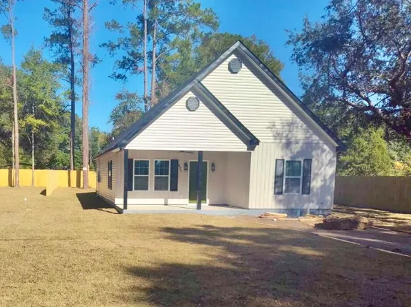 820 Avenue C, Bainbridge, GA 39819