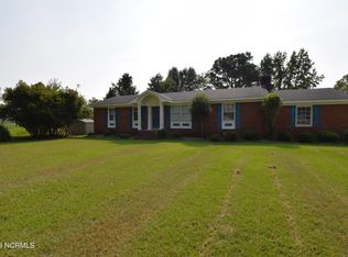 2401 Thomas Langston Rd, Winterville, NC 28590