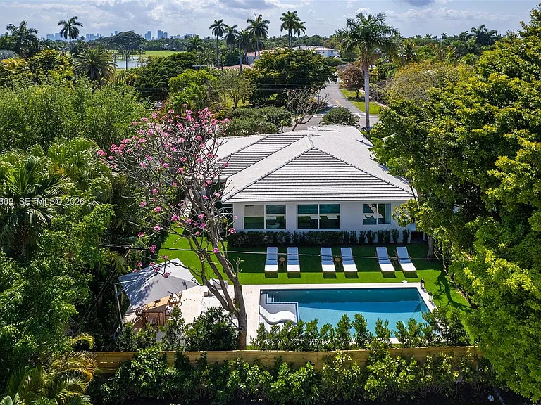 6145 La Gorce Dr — Photo 60