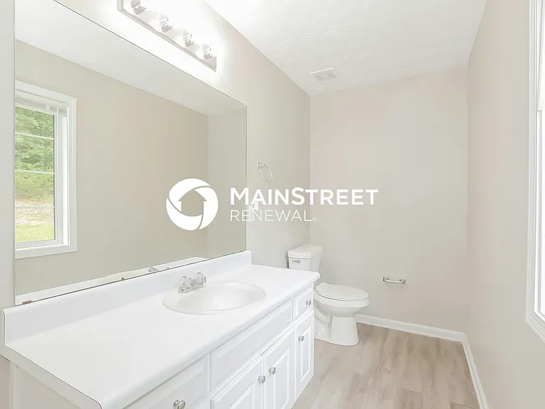 Main Bathroom