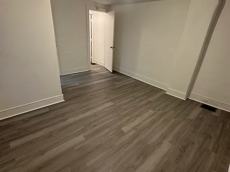 607 Church St — Photo 20