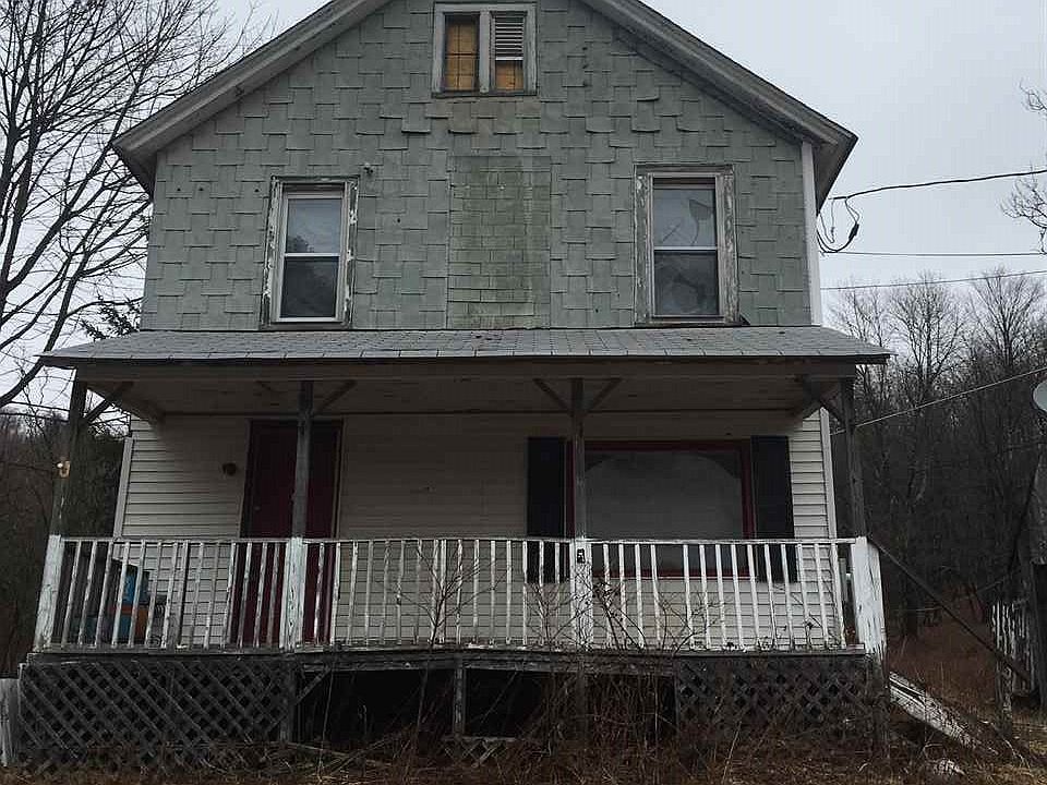 2nd image of 44 Taylor Rd