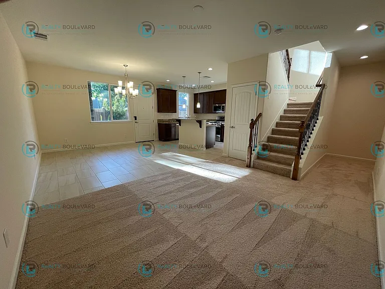 925 W End St — Photo 5