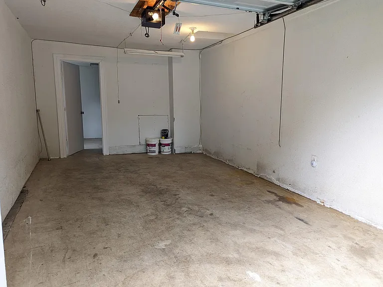 7223 Beverly St — Photo 42