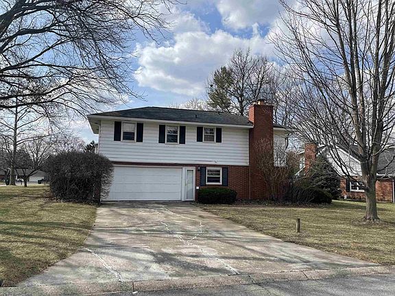 2nd image of 2700 W Brook Dr