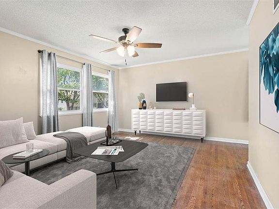 4th image of 6512 N Michigan Ave