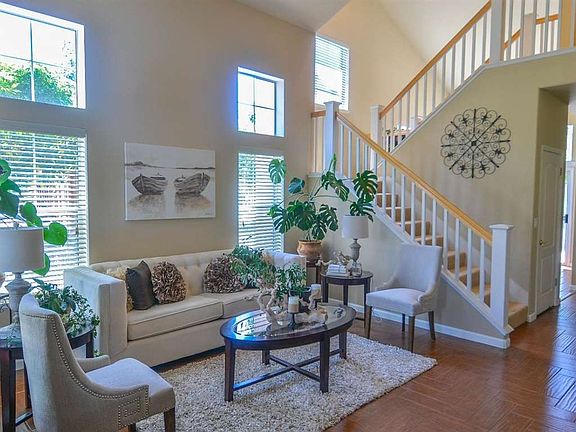 3rd image of 1505 Hammett Ct