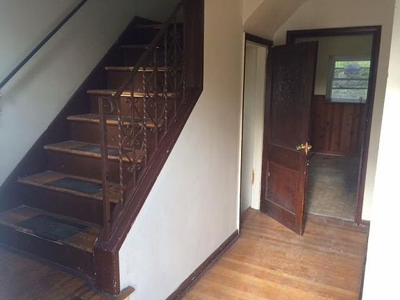 4th image of 470 Elberon Ave
