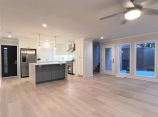 6311 Deerwood Rd, Houston, TX 77057