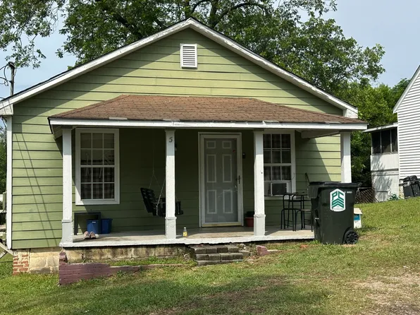 5 Hancock St, Warm Springs, GA 31830
