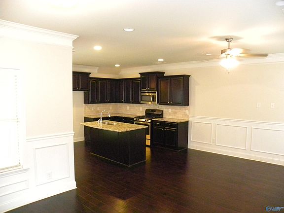 4th image of 7011 Camrose Ln NW