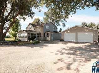 3052 380th St, Sioux Center, IA 51250