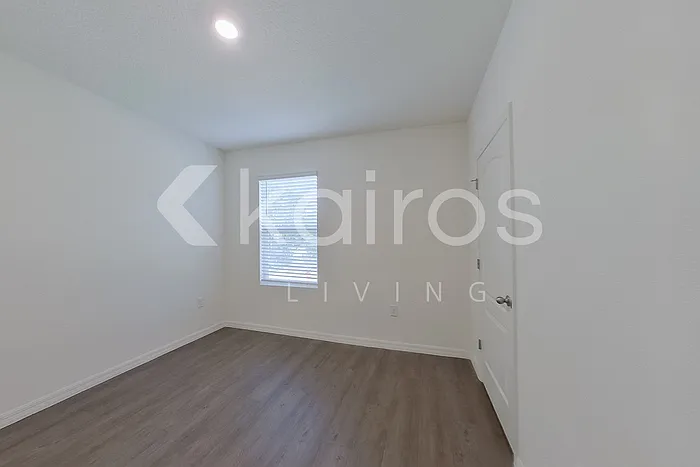 31914 Katelin Cir — Photo 10