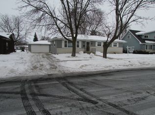 19 Pheasant Dr, Fond Du Lac, WI 54935
