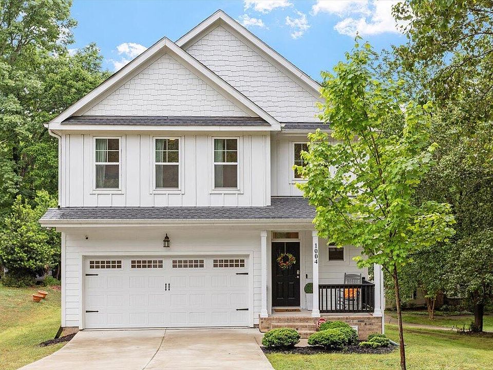 1st image of 1004 Woodhall Ln