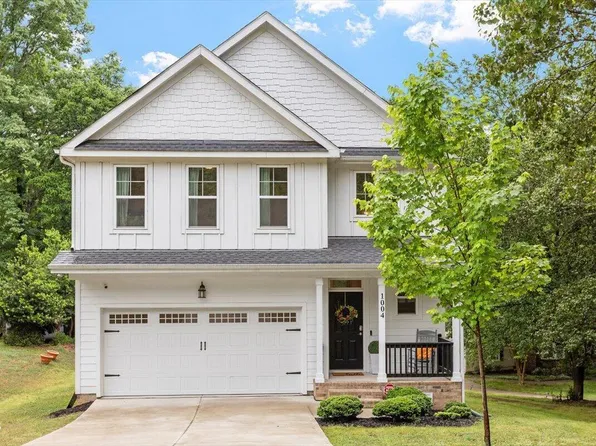 1004 Woodhall Ln, Durham, NC 27712