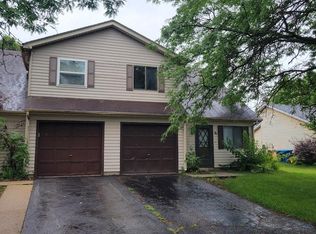 3305 Rumford Ct, Aurora, IL 60504